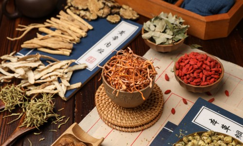 梦见脸上长出汗毛毛-梦见脸上长出汗毛网 - 网站提供梦见脸上长黑斑小常识、梦见脸上长毛是吉兆吗