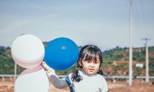 梦见脸上长出汗毛网 - 网站提供梦见脸上长黑斑小常识、梦见脸上长毛是吉兆吗